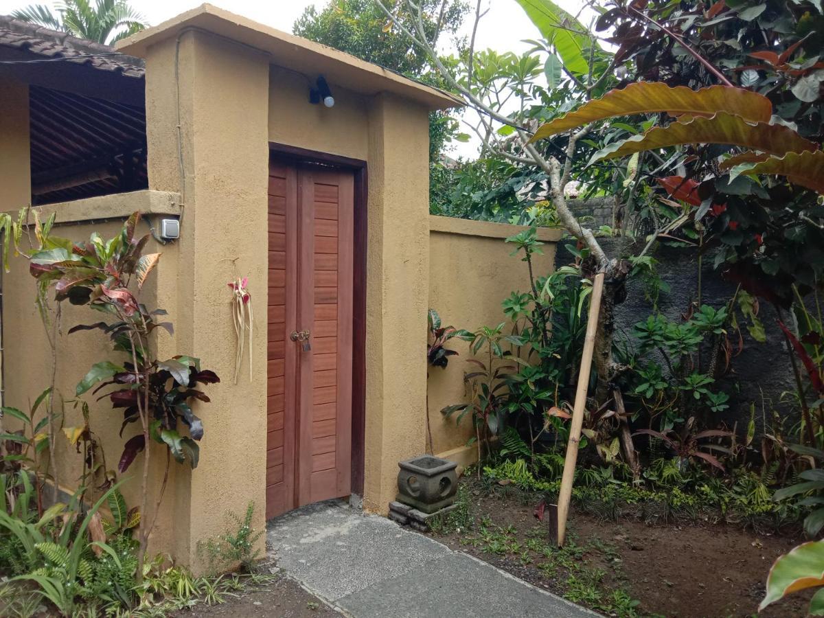 Dedik House Villa Ubud  Exterior photo